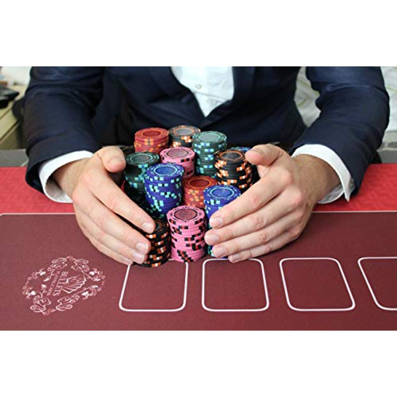 Bullets Playing Cards Profi Pokermatte Rot in 160 x 80cm