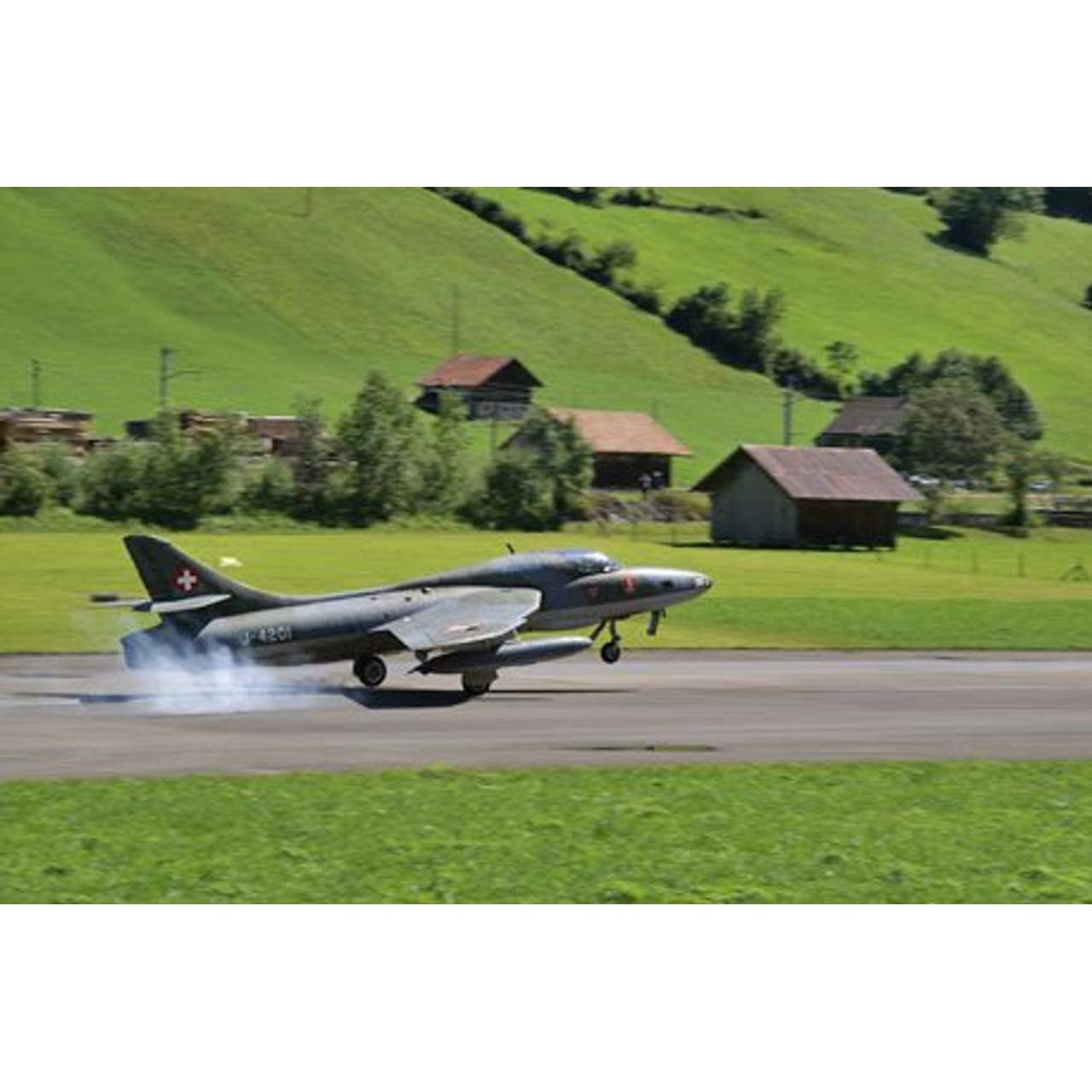 Jochen Schweizer Geschenkgutschein: Hawker Hunter Flug