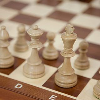 Albatros Turnier-Schachspiel nach Staunton 6