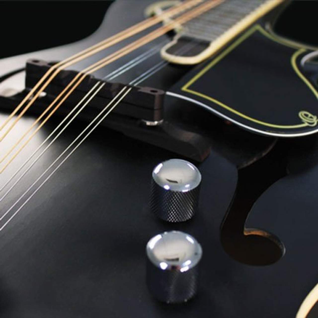Ortega RMFE40SBK F-Style Serie Mandoline elektrifizert  