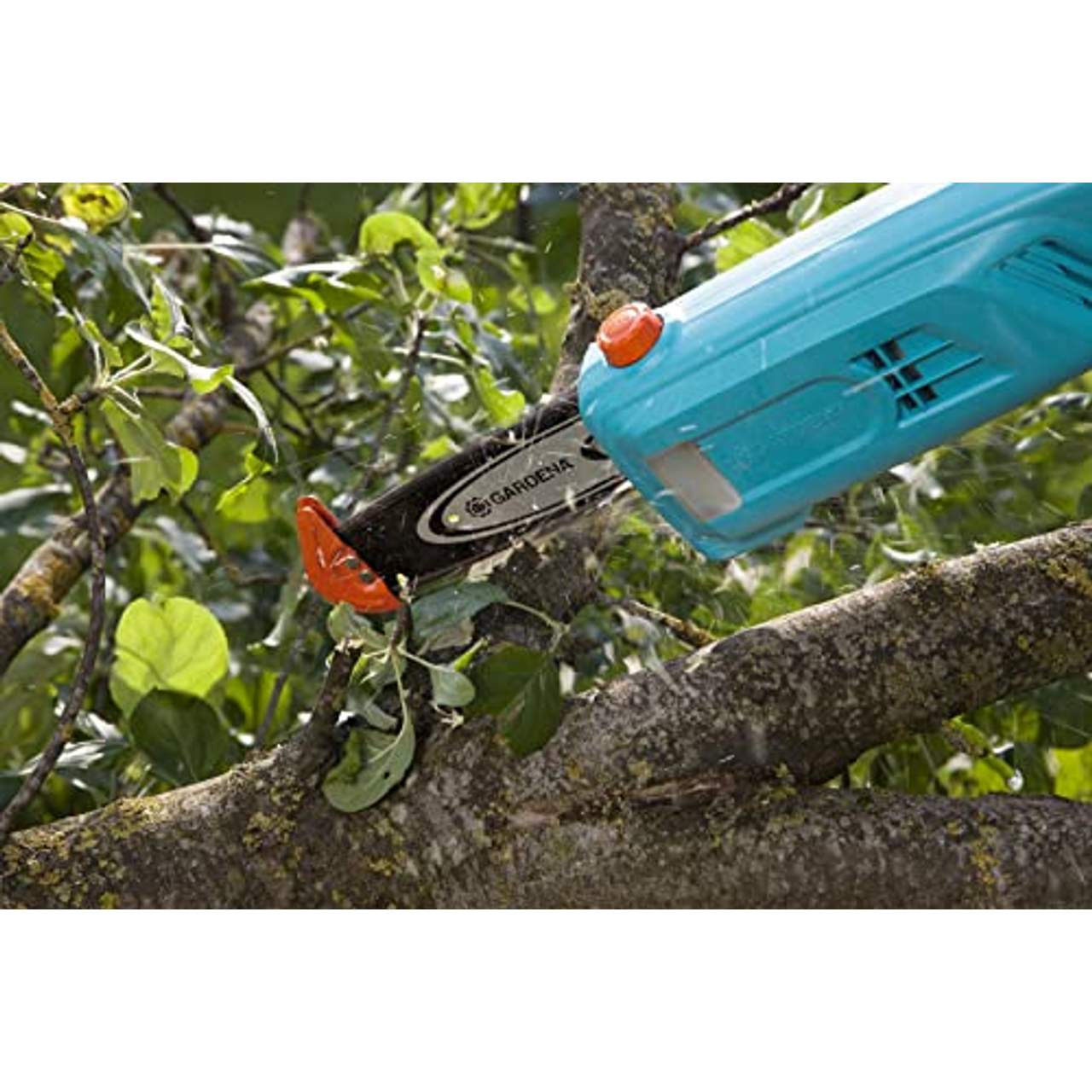 Gardena Teleskop-Hochentaster TCS Li-720/20: Elektrische Astsäge