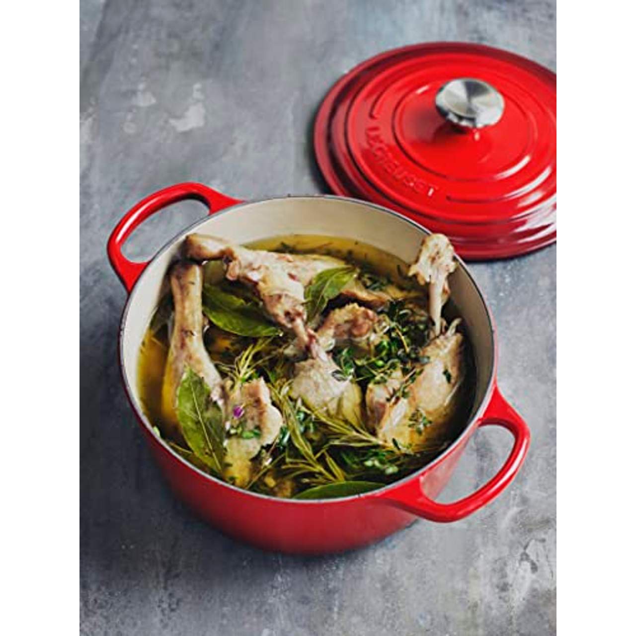 Le Creuset Signature Gusseisen-Bräter 22cm 4,2L