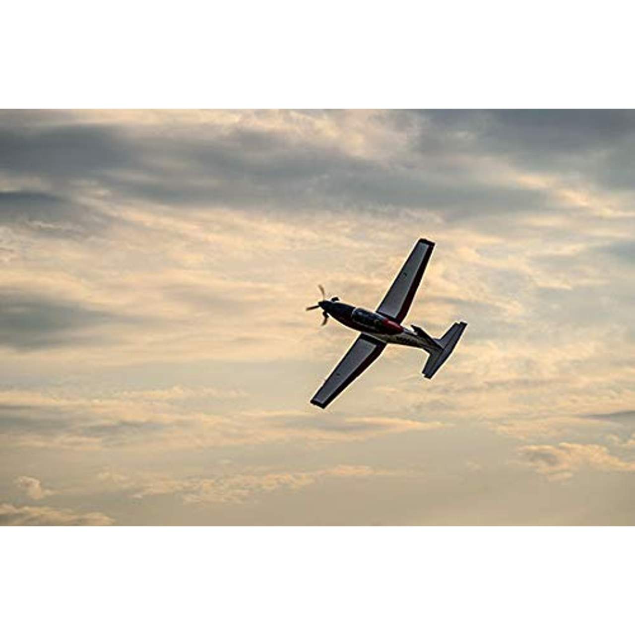 Jochen Schweizer Geschenkgutschein: Flug im Pilatus PC-7